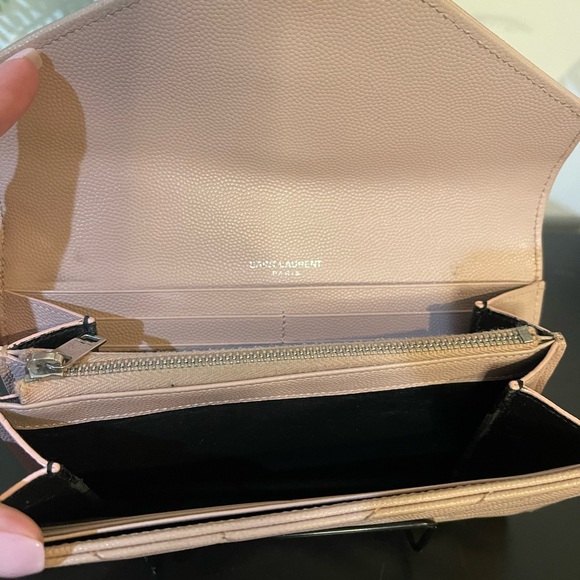 2018 Yves Saint Laurent Blush Pink Wallet - Picture 6 of 11